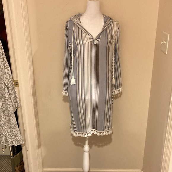 🍋Blue Islands Striped with PomPom detail Swim Suit Coverup with Hood M - Picture 3 of 12